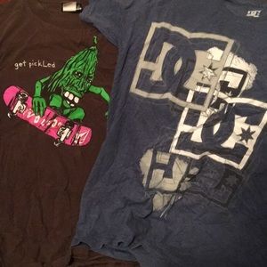 🔥 3/$10 deal! volcom  and blue Dc tshirts